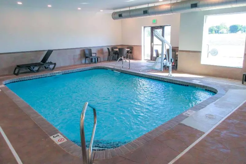 Hotelli Mainstay Suites Newberry  Crane