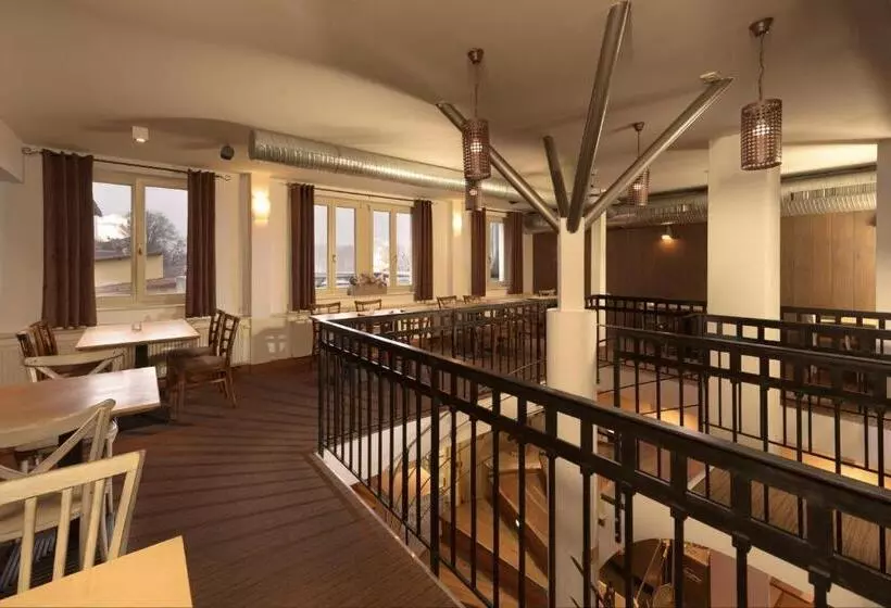 Hotelli Na Staré Poště