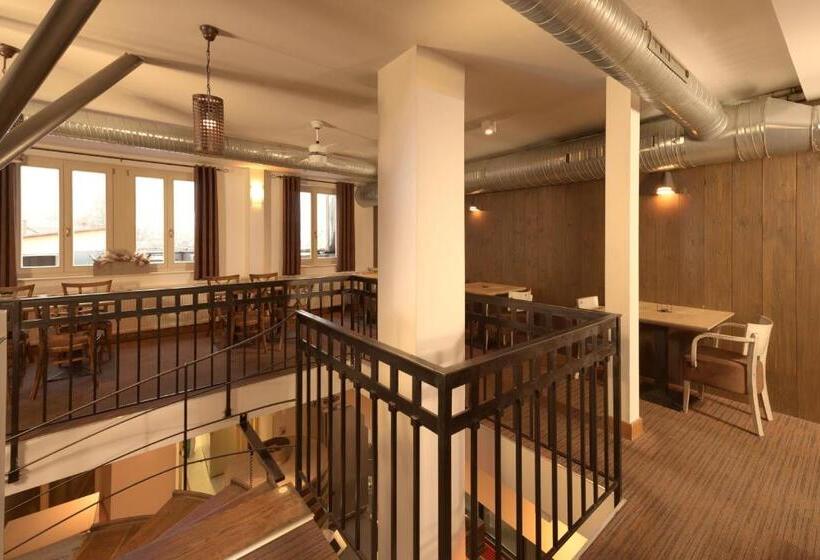 Szálloda Na Staré Poště