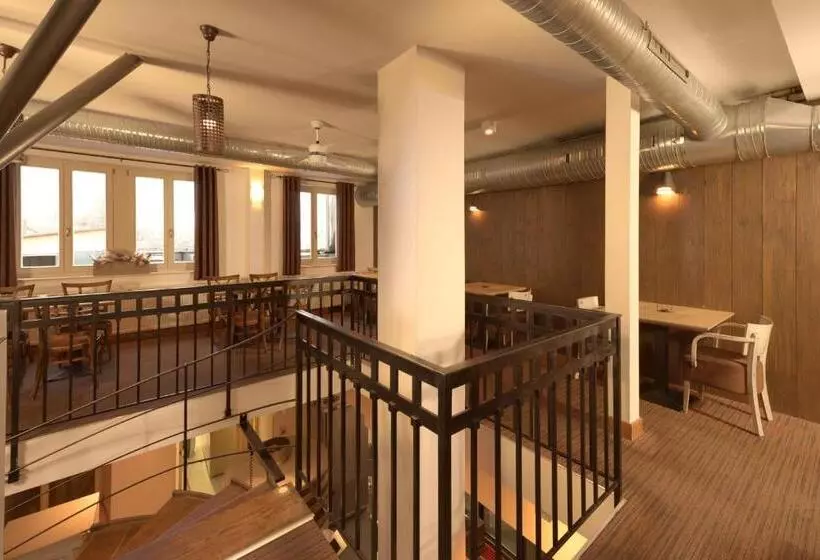 Hotelli Na Staré Poště