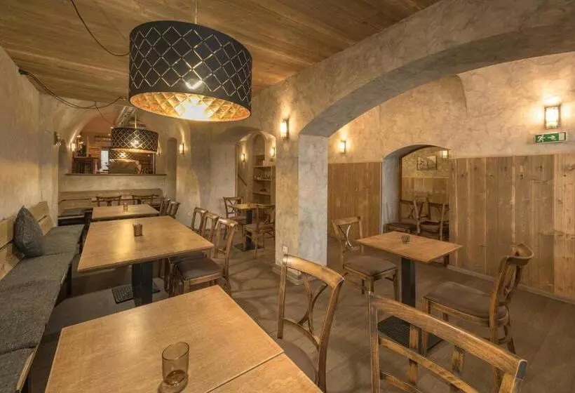 Hotelli Na Staré Poště