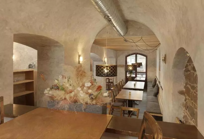 Hotelli Na Staré Poště