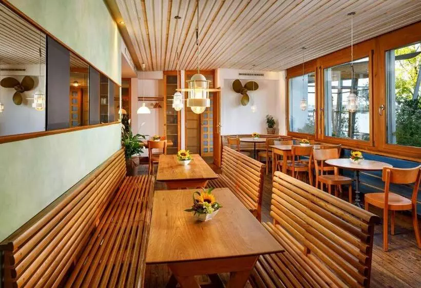 Hotelli Restaurant Schiff