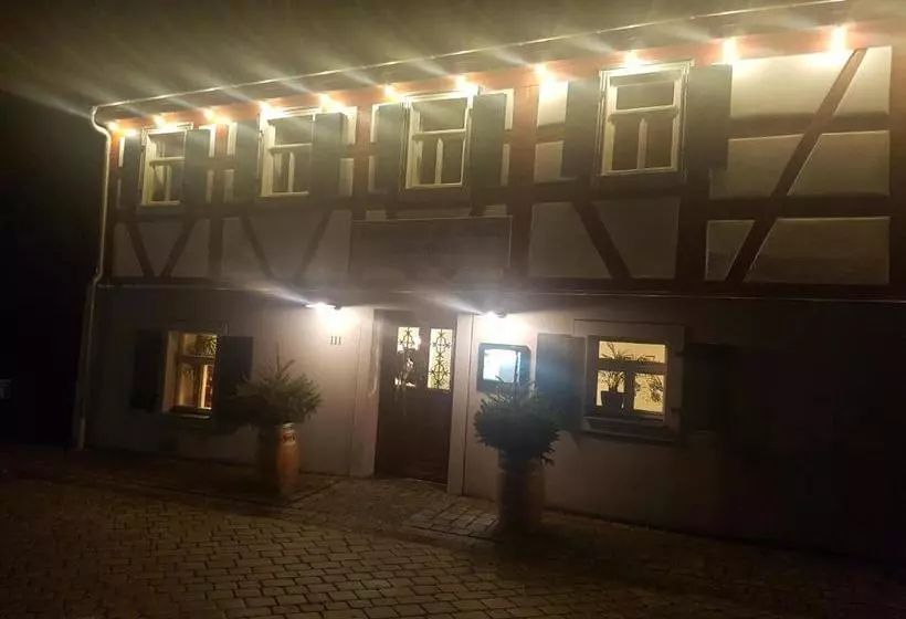 Hotelli Wirtshaus Am Markt