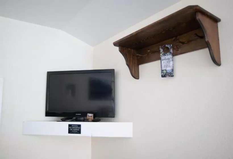 Mt Williamson Motel And Basecamp