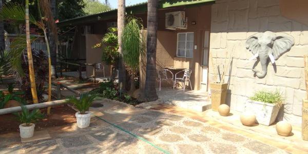 פנסיון Lepha Guest House