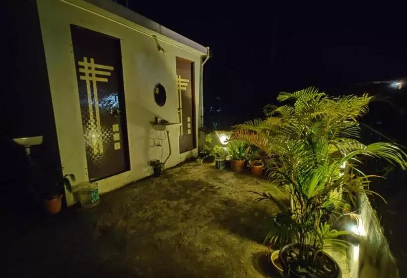 Majatalo Pebble Bay Home Stay