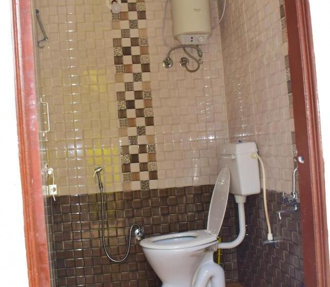 بنسيون Pebble Bay Home Stay