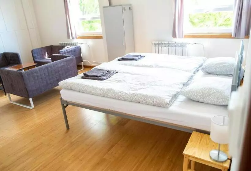 Majatalo Penzion Starý Dvůr