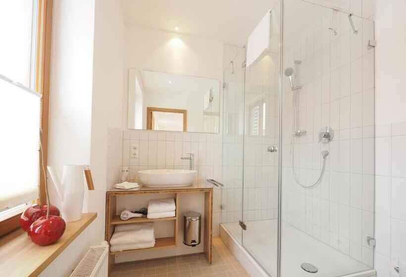 הוסטל Gasthaus Schwanen