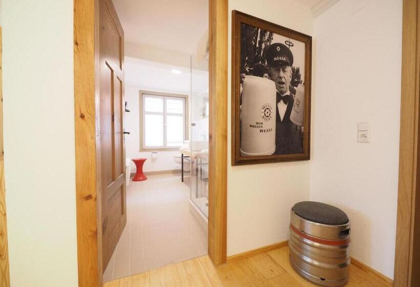 הוסטל Gasthaus Schwanen