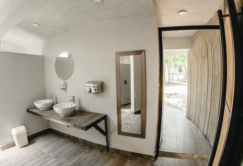 فندق صغير Kubhotel By El Rollo