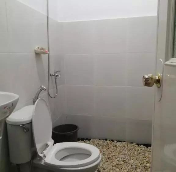 ユースホステル Mil's Hillside Tourist Inn