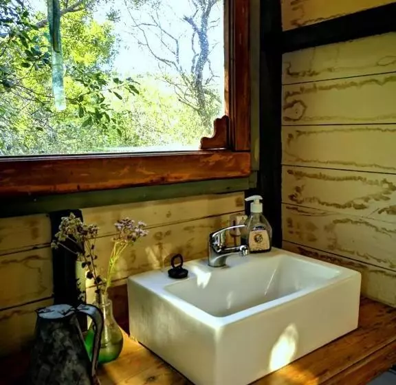 Retkeilymaja Octogono Om Shanti