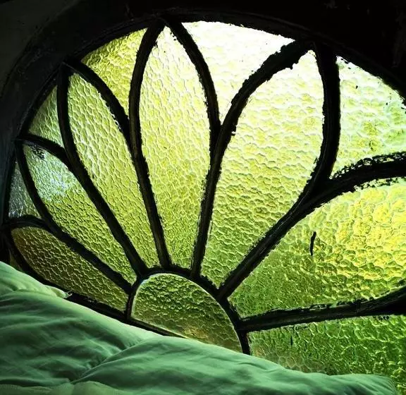 Retkeilymaja Octogono Om Shanti