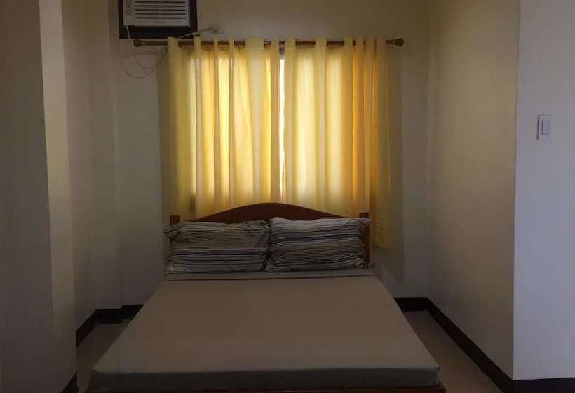 הוסטל Racadisson Tourist Inn