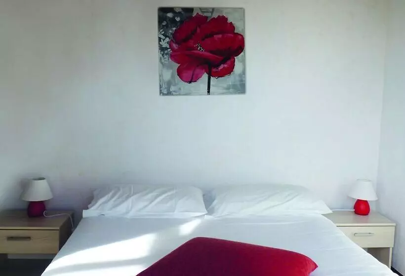 Village De Vacances Azureva Fournols