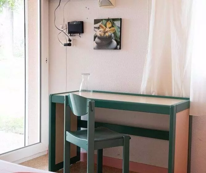 Village De Vacances Azureva Fournols