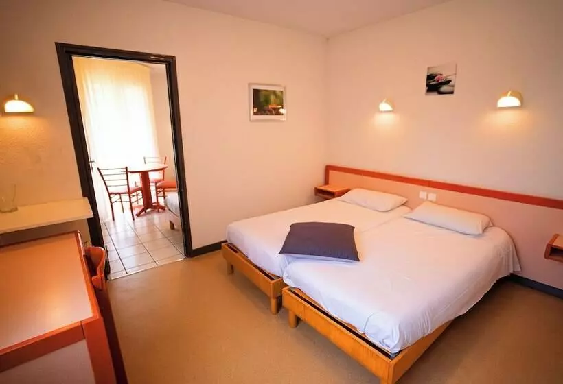 Village De Vacances Azureva Fournols