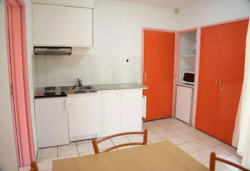 Village De Vacances Azureva Fournols