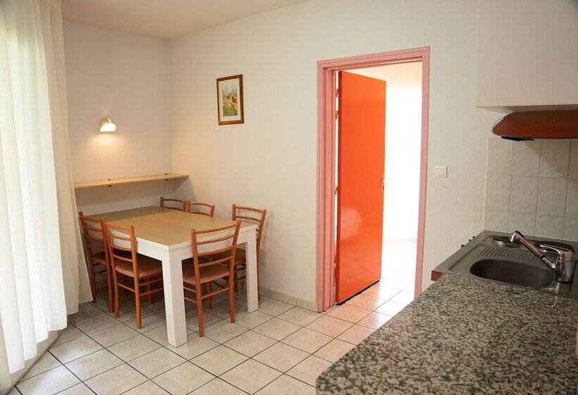 Village De Vacances Azureva Fournols