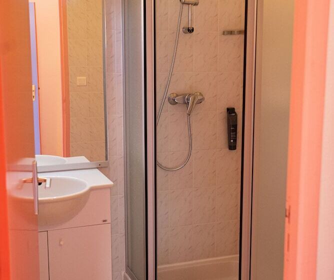 Village De Vacances Azureva Fournols