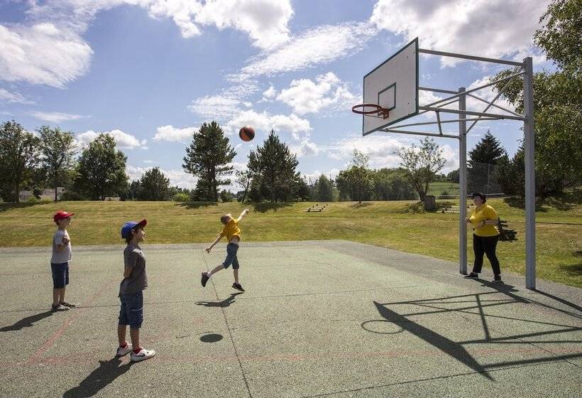 Village De Vacances Azureva Fournols