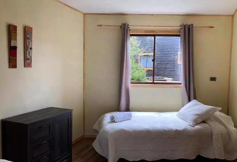 Aamiaismajoitus (B&B) Cabanas Senderos Puyuhuapi