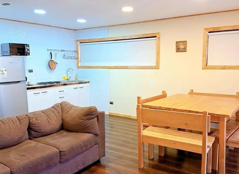 Aamiaismajoitus (B&B) Cabanas Senderos Puyuhuapi