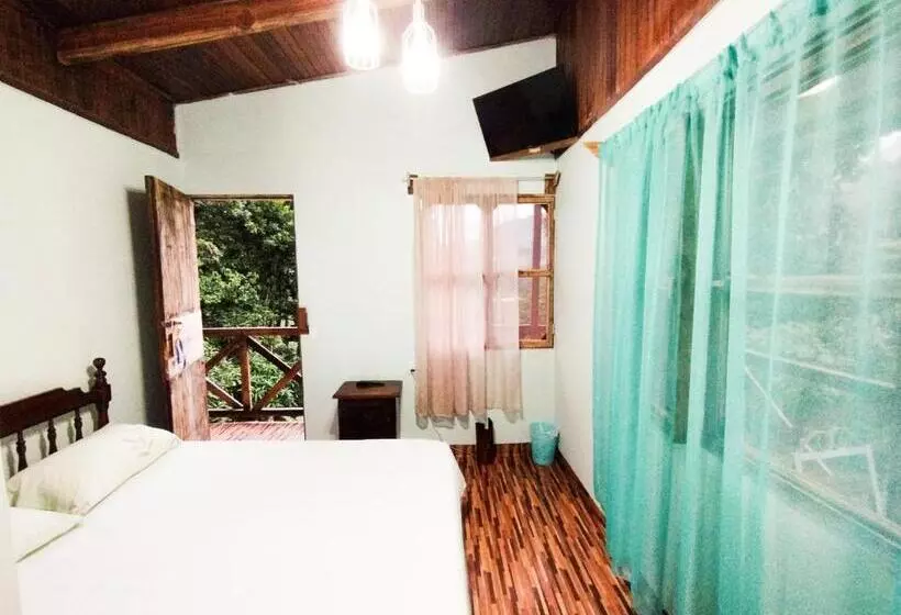 Aamiaismajoitus (B&B) Hospedaje Luis & Ana