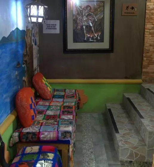 ホテル Atenas Jericó