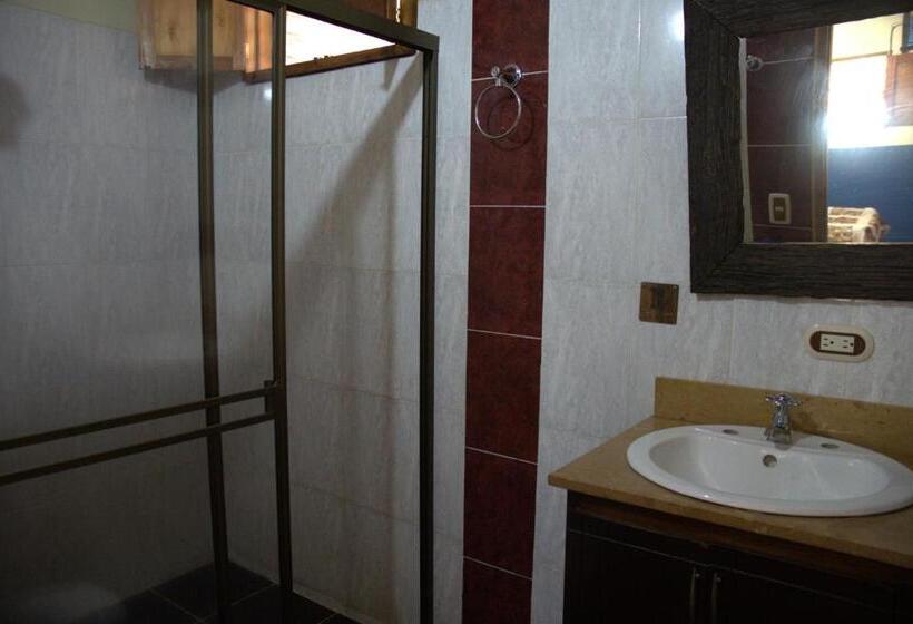 هتل Atenas Jericó