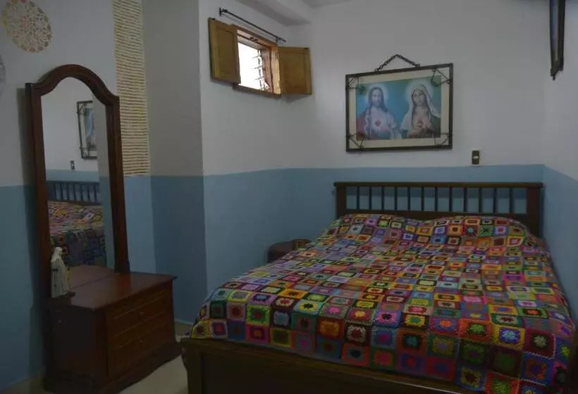 ホテル Atenas Jericó