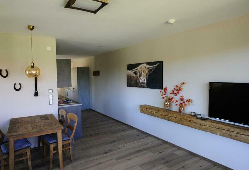 Отель Bernhardhof Andechs