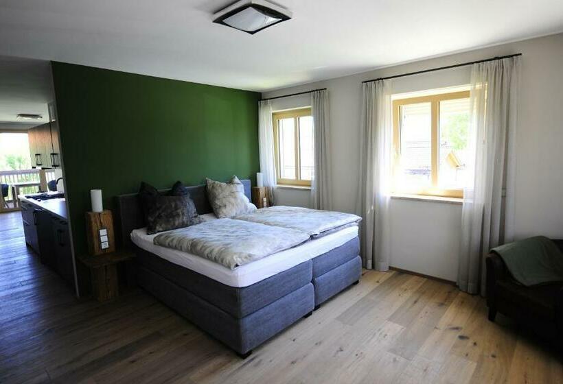 Отель Bernhardhof Andechs