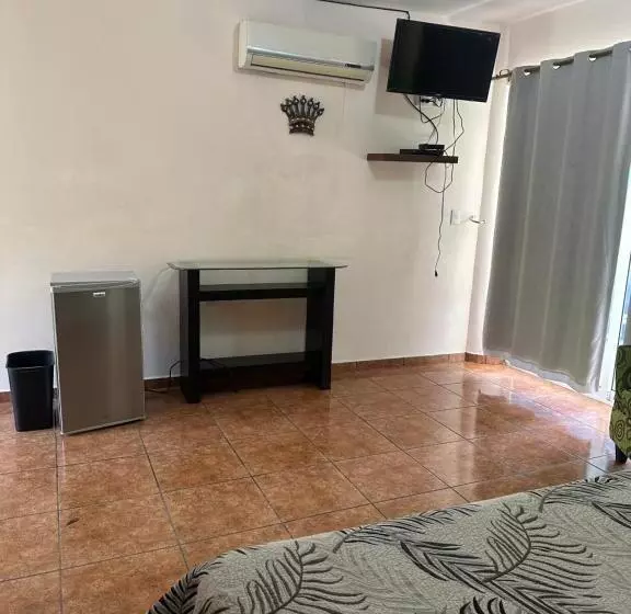 Vista Potrero   Hotel, Camping & Events