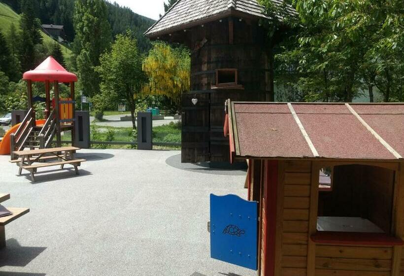 ホテル Gasthof Kreuzwirt