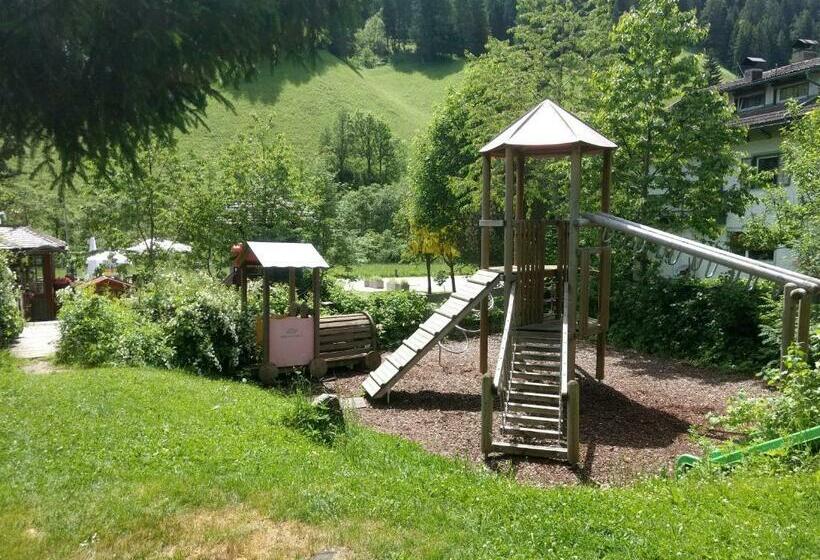 ホテル Gasthof Kreuzwirt