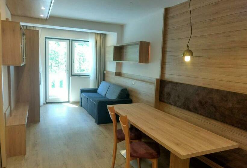 ホテル Gasthof Kreuzwirt