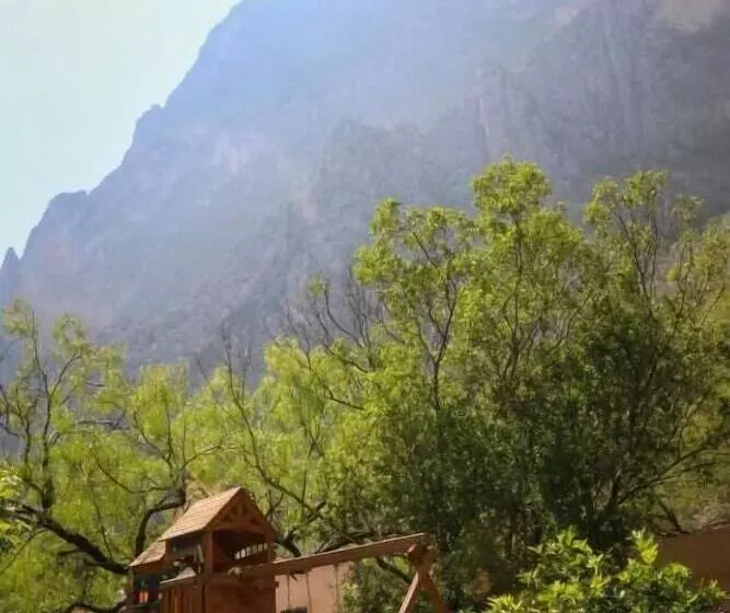 Vista Potrero   Hotel, Camping & Events