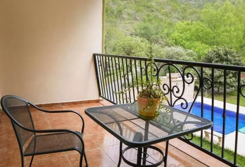 Vista Potrero   Hotel, Camping & Events