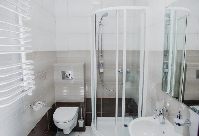 בית מלון כפרי Merry Land