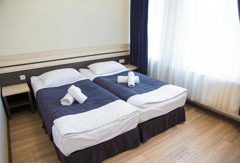 בית מלון כפרי Merry Land