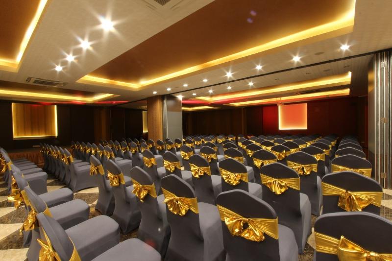 فندق The Leisure