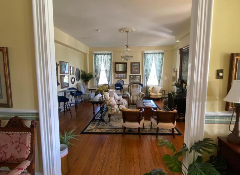 酒店 The Ocean House