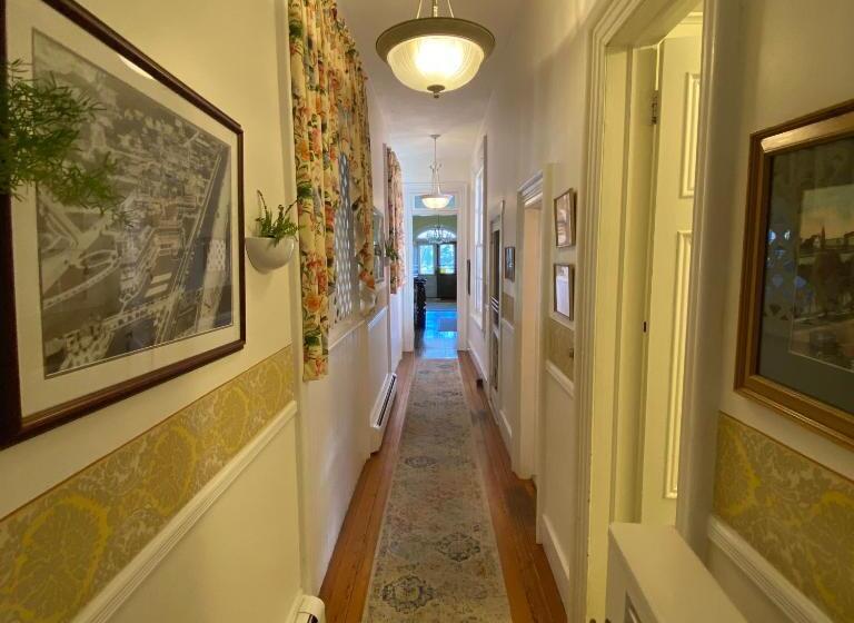 酒店 The Ocean House