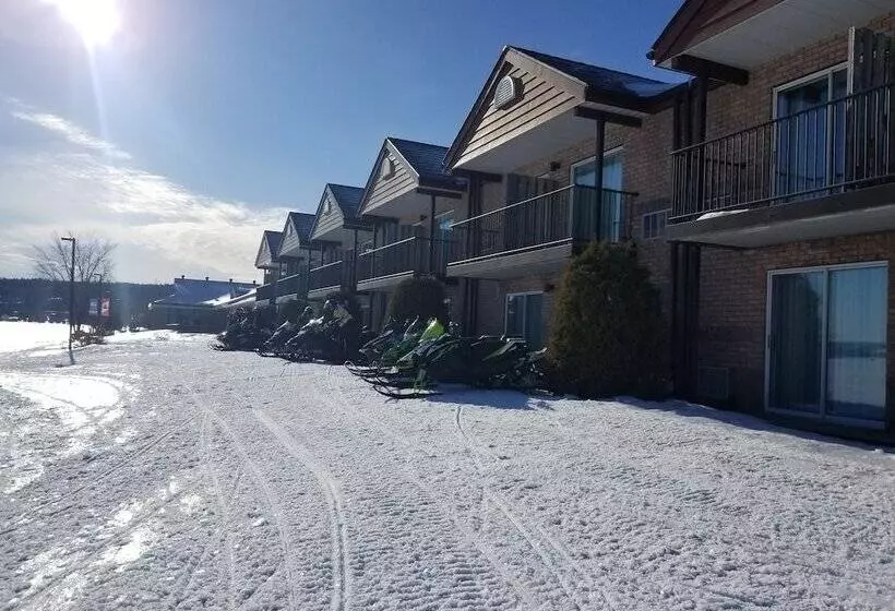 ホテル Waterfront Inn