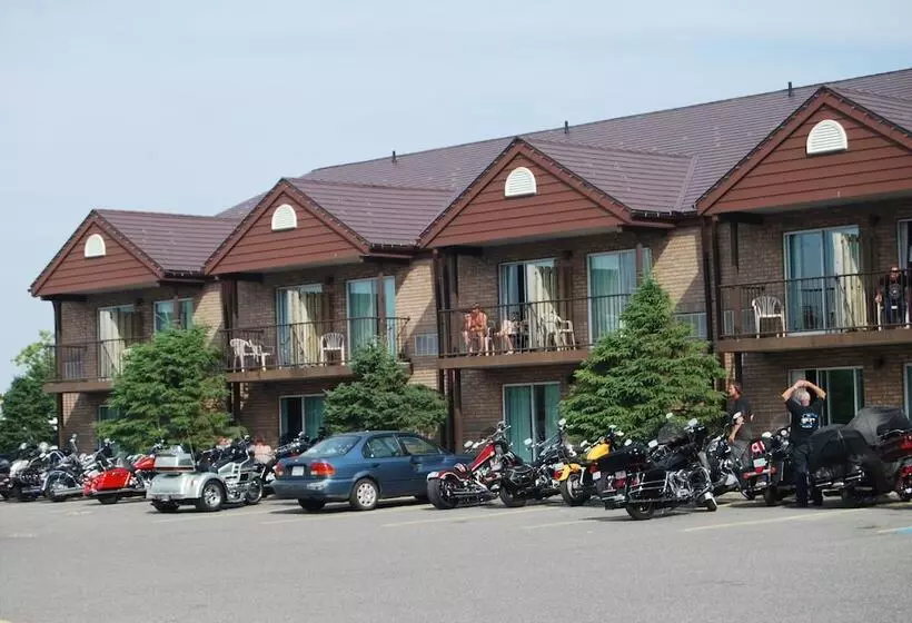 ホテル Waterfront Inn