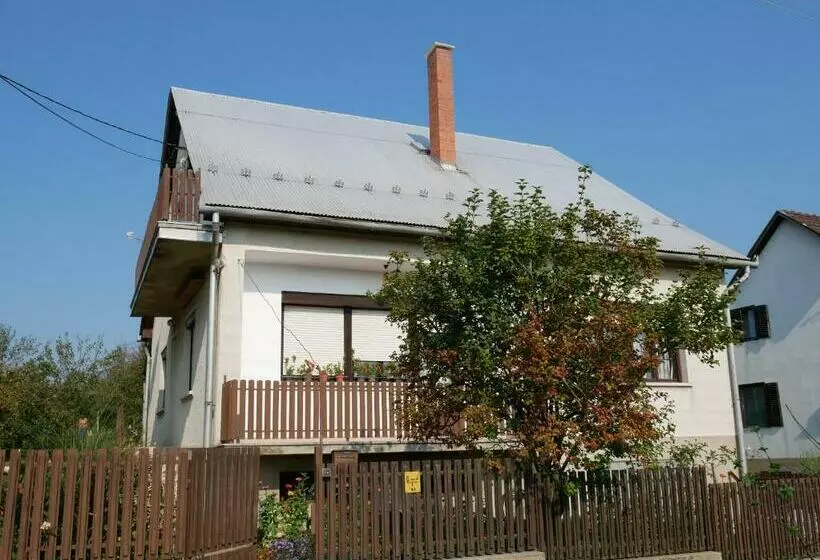 Majatalo Herőke Vendégház