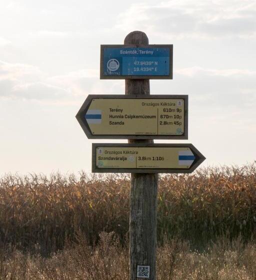 펜션 Herőke Vendégház